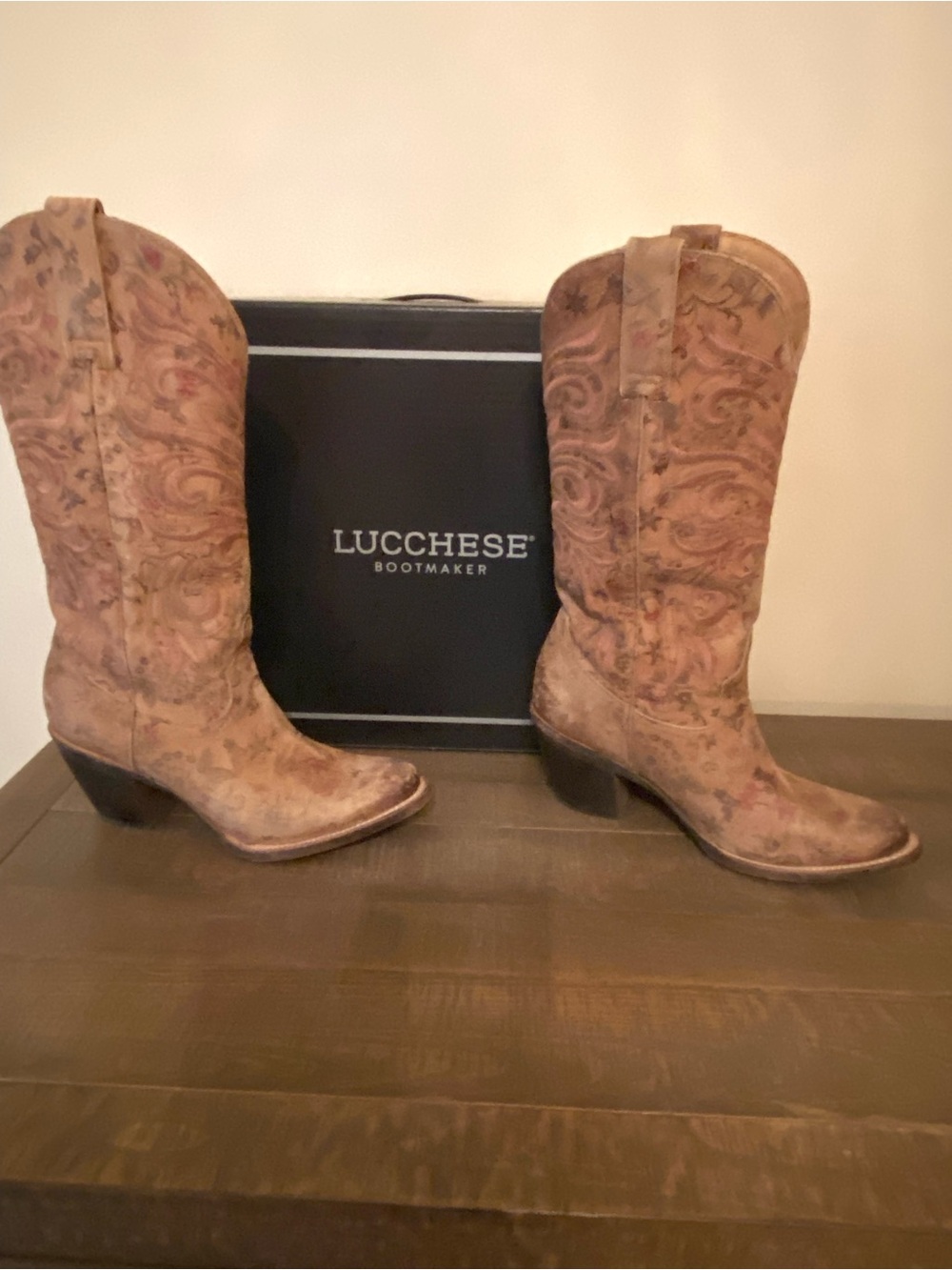 Lucchese Women's Tan Distressed Leather Western Boots